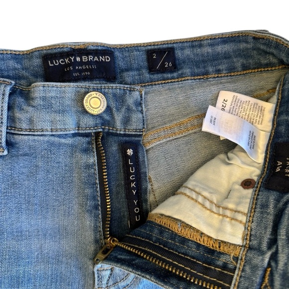 Lucky Brand Mid Rise Ava Jean Shorts - Women’s Size 26 Cuffed - Picture 4 of 9